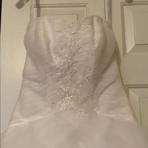 Wedding dress